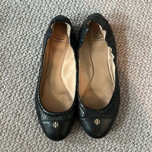 Tory Burch flats - size 7.5 - black with gold emblem